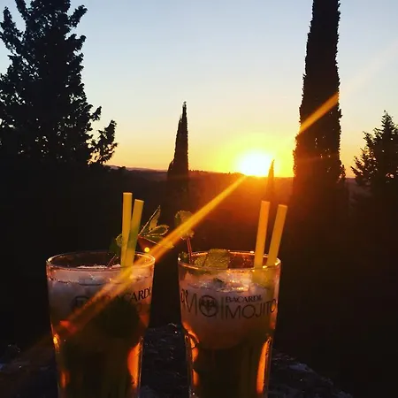 Castello Di Badia La Loggia בית חווה פוג'יבונסי